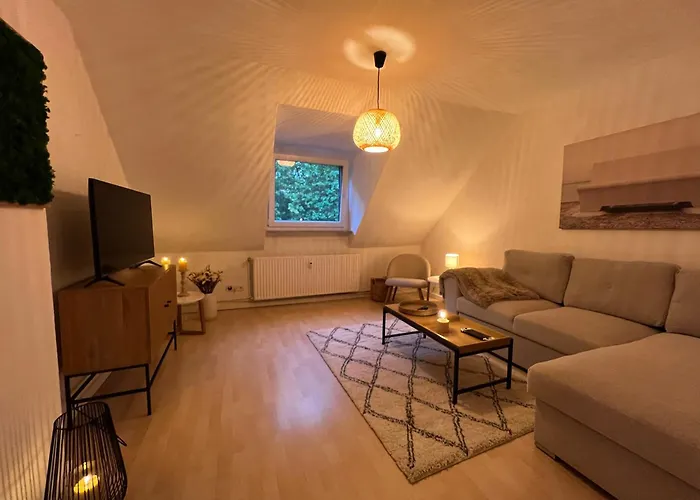 50Qm Dachgeschoss Wohnung Zentral In Bochum Ehrenfeld