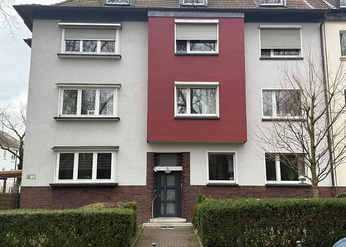 50Qm Dachgeschoss Wohnung Zentral In Bochum Ehrenfeld